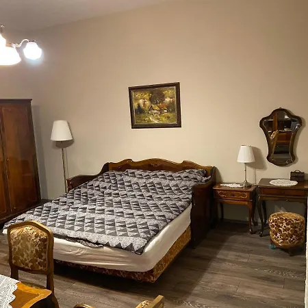 Bedi Vendeghaz Apartment
